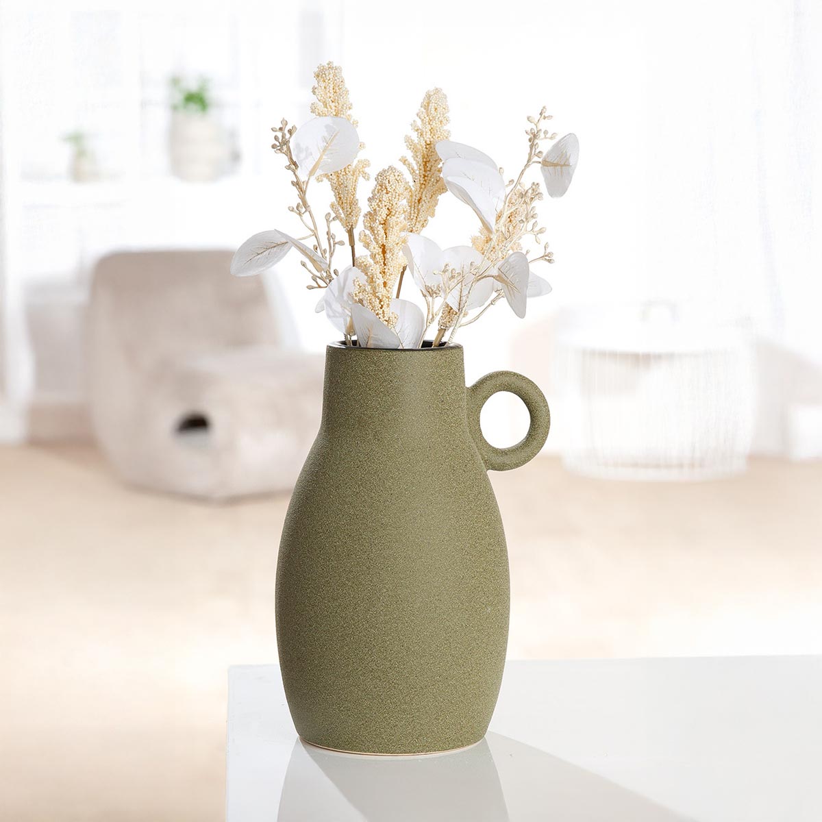 Gilde Váza Tombos, 23 cm - váza na malé kvietky, váza na malé kytičky, váza na lúčne kvietky, váza na fialky, váza na snežienky, váza na kvety, sklenená váza, sklenené vázy, biela vaza, krištáľové vázy, krištáľová váza, váza s kvetmi, krištálové vázy